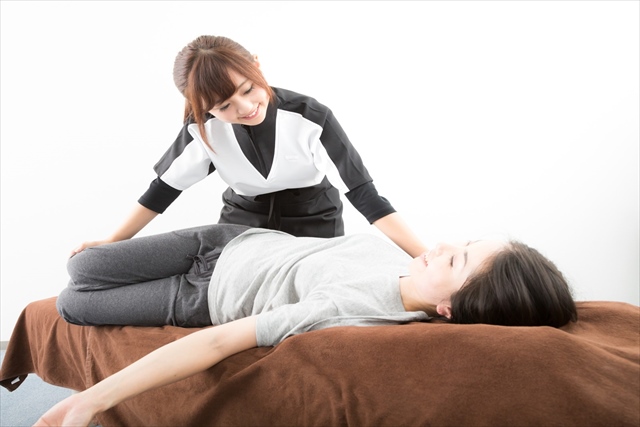 尼崎で手技療法を受けるなら【とみひさ鍼灸院整骨院】にお任せ～骨盤矯正・骨格矯正にも対応～